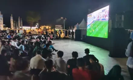 Event Nobar Dan Aktivitas Pendukung Tim Favorit
