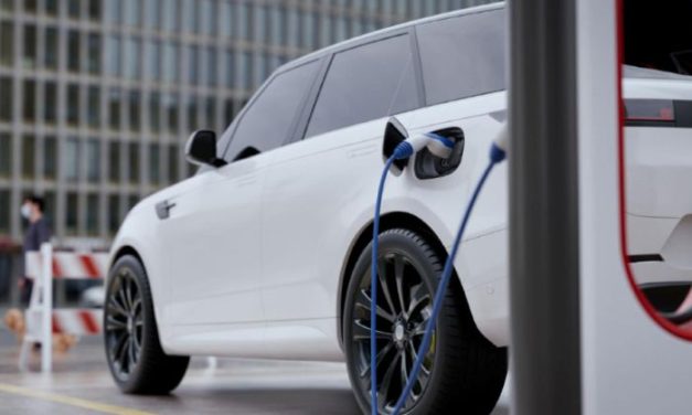 Perkembangan Mobil Hybrid Dan Dampaknya