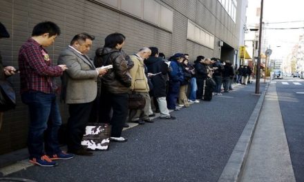 Perubahan Gaya Hidup Modern Dan Adaptasi Masyarakat