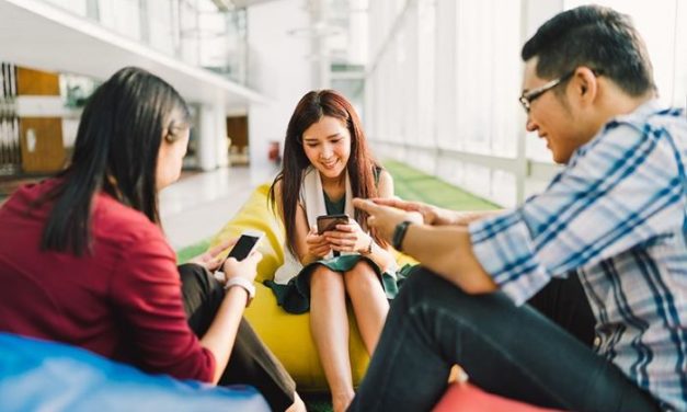 Dunia Teknologi Yang Mempengaruhi Kehidupan Masyarakat