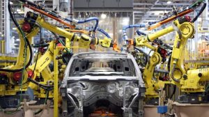 Peran Teknologi Dalam Perkembangan Industri Otomotif
