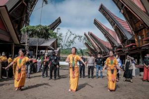 Ragam Tradisi Unik Di Indonesia Yang Masih Dilestarikan